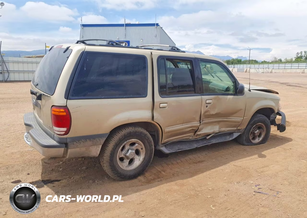 2000 Ford Explorer Xlt VIN:1FMZU73E6YZB02305 - 3