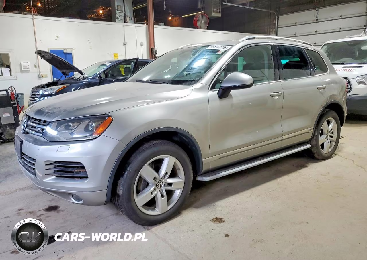 2011 Volkswagen Touareg Hybrid