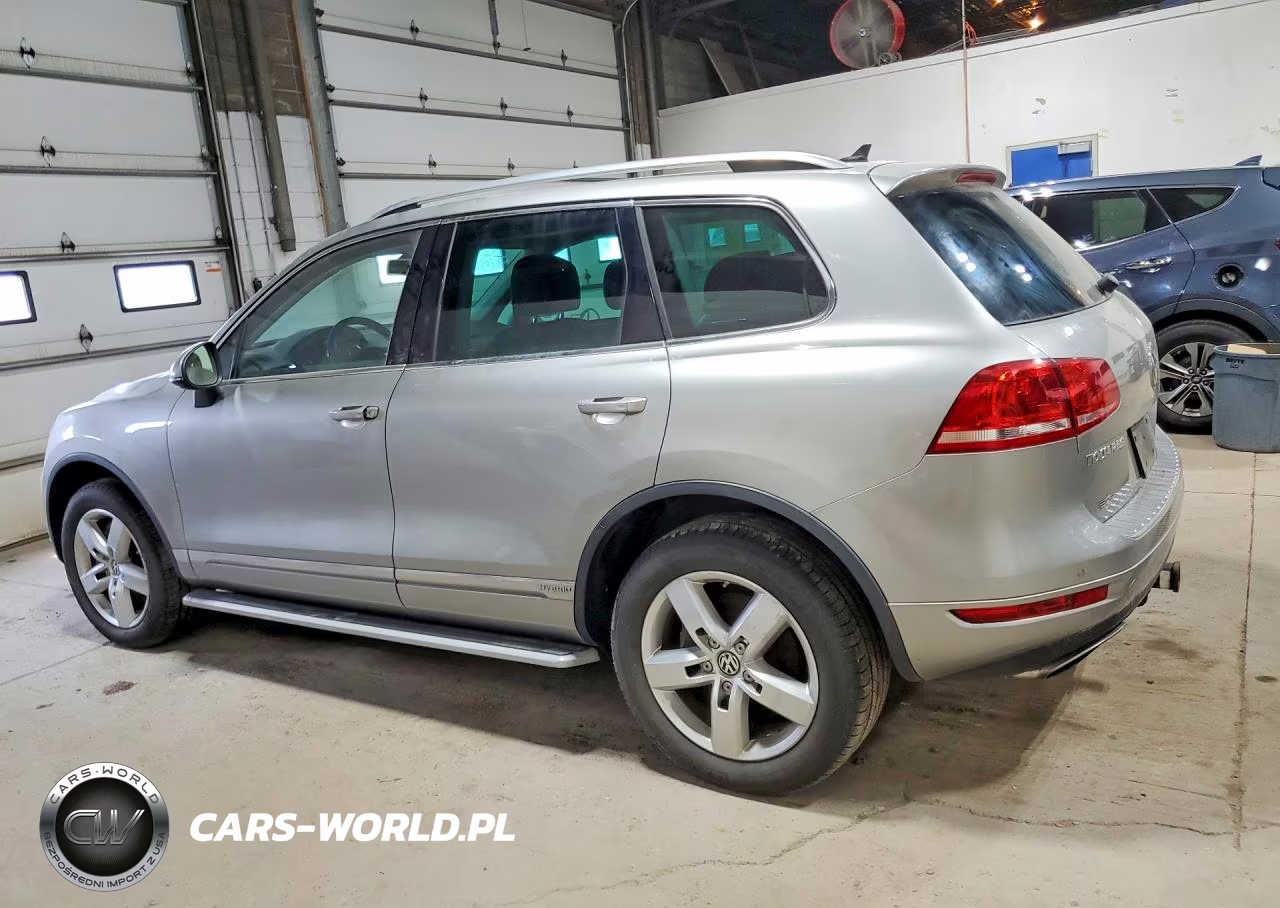 2011 Volkswagen Touareg Hybrid VIN:WVGFG9BP1BD004991 - 2