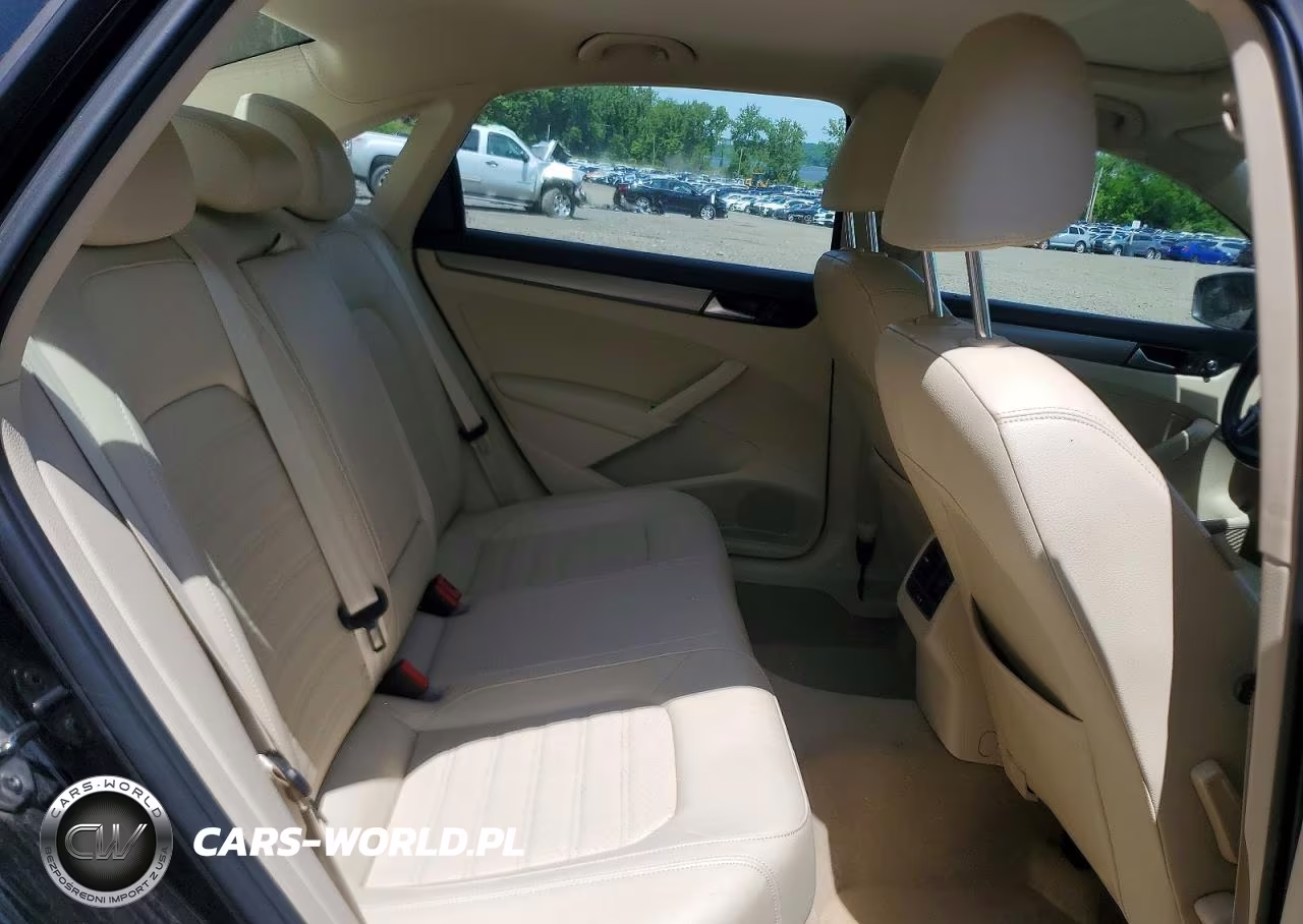 2014 Volkswagen Passat Se VIN:1VWBM7A38EC033622 - 10