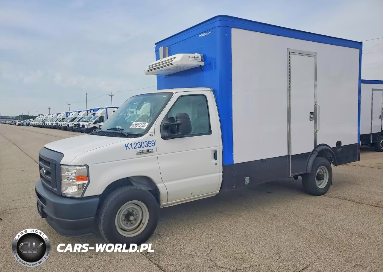 2023 Ford Econoline E350 Super Duty Cutaway Van