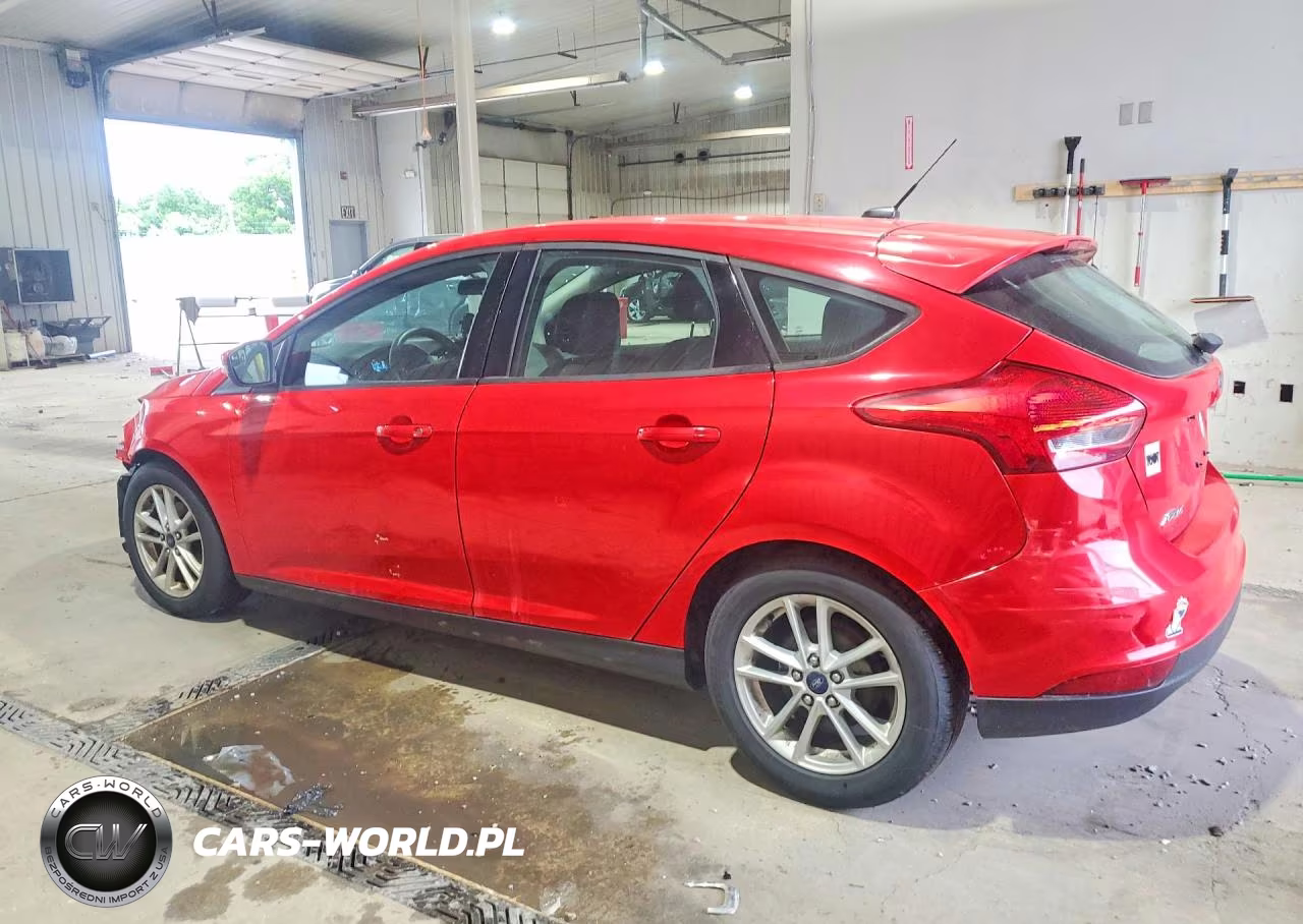 2016 Ford Focus Se VIN:1FADP3K21GL264663 - 2