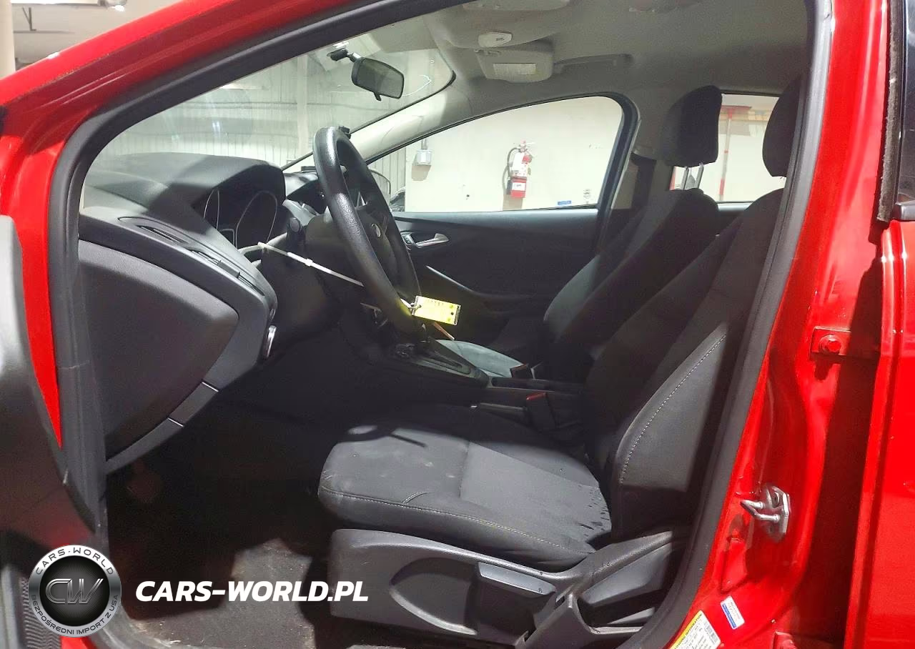 2016 Ford Focus Se VIN:1FADP3K21GL264663 - 7