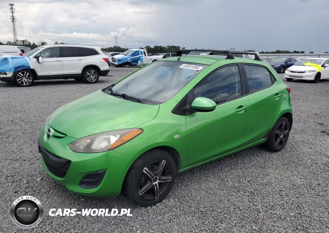 2013 Mazda Mazda2 – zdjęcie 1 z 12