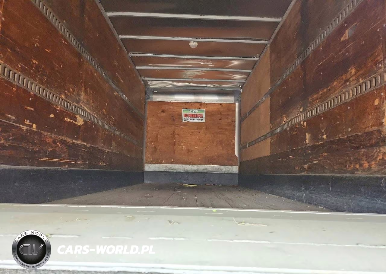 2009 International 4300 Box Truck VIN:1HTMMAALX9H046599 - 6
