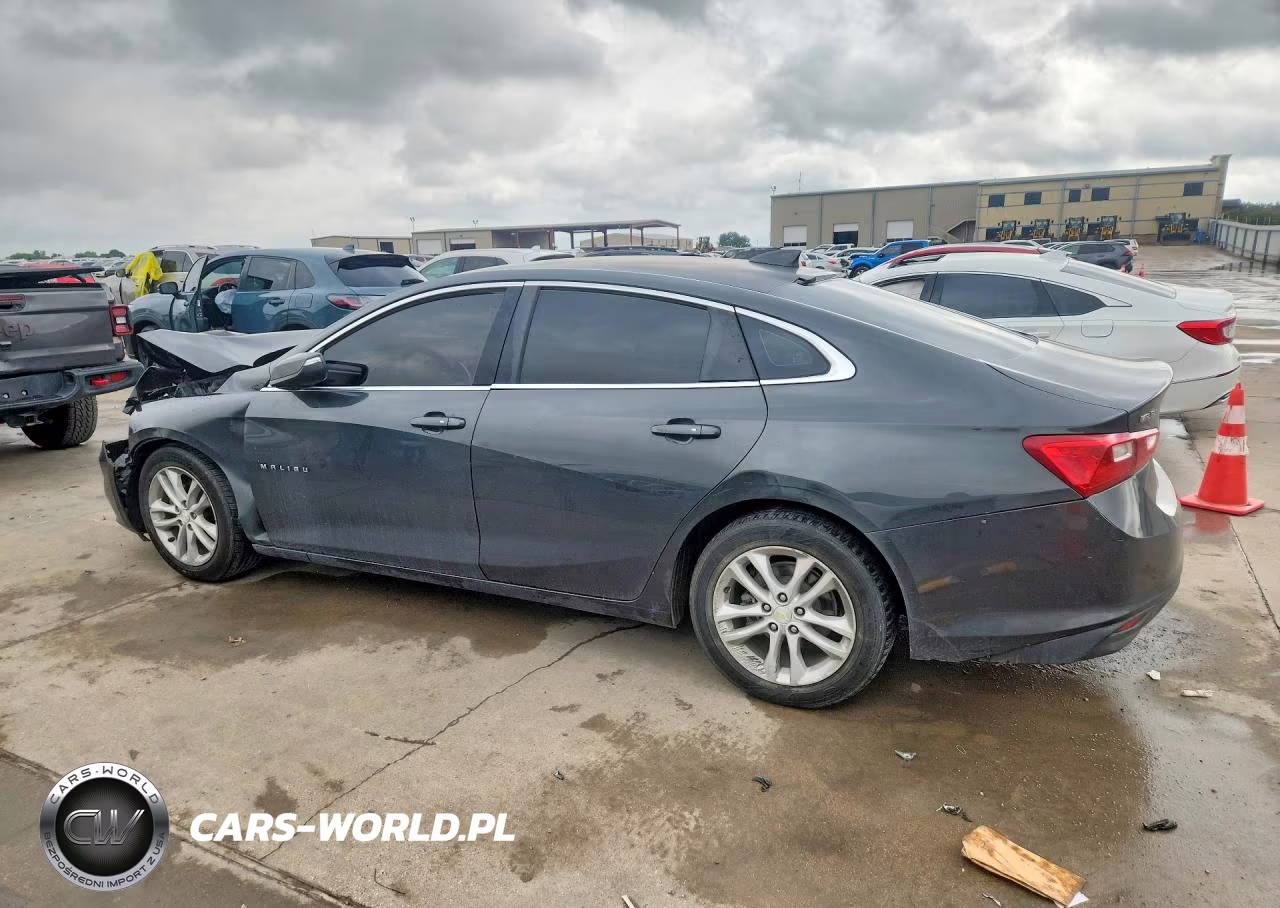 2018 Chevrolet Malibu Lt VIN:1G1ZD5ST4JF152774 - 2