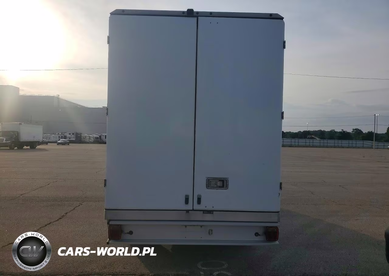 2020 Ford Transit Delivery Truck VIN:1FDBW5Z83LKB52503 - 6