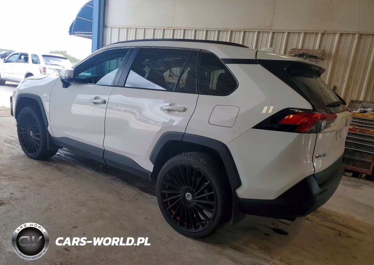 2024 Toyota Rav4 Xle VIN:2T3W1RFVXRW320823 - 2