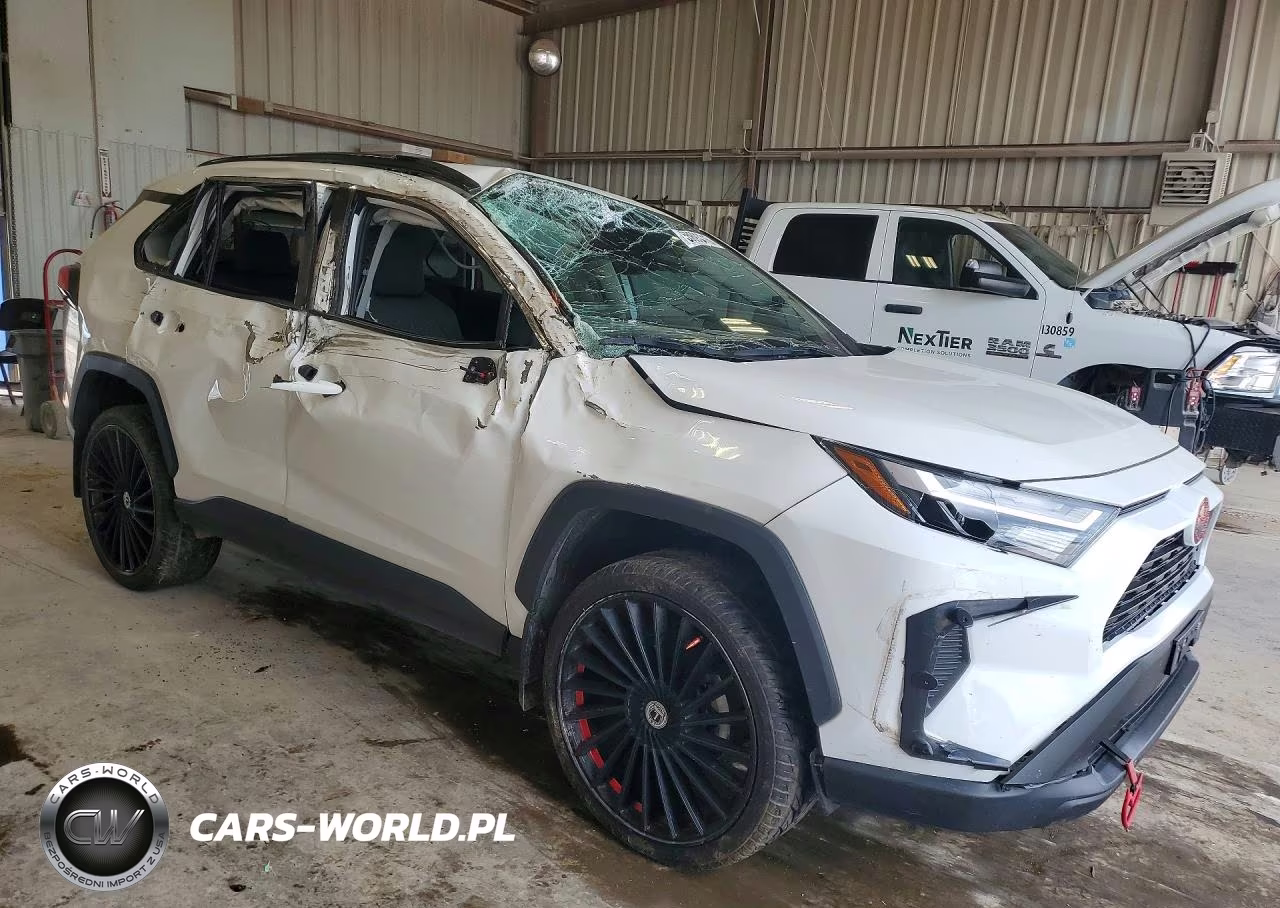 2024 Toyota Rav4 Xle VIN:2T3W1RFVXRW320823 - 4