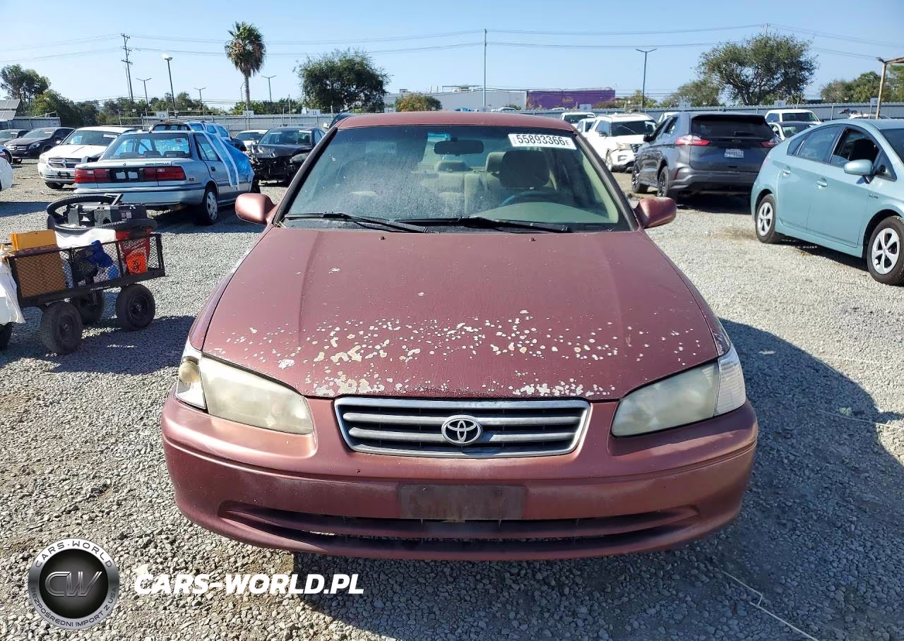 2000 Toyota Camry Le VIN:JT2BG22K8Y0478749 - 5