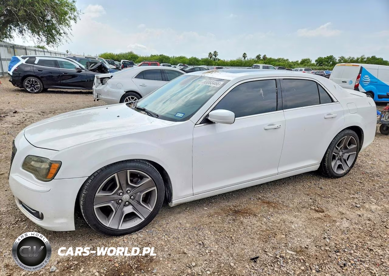 2012 Chrysler 300 S – zdjęcie 1 z 13