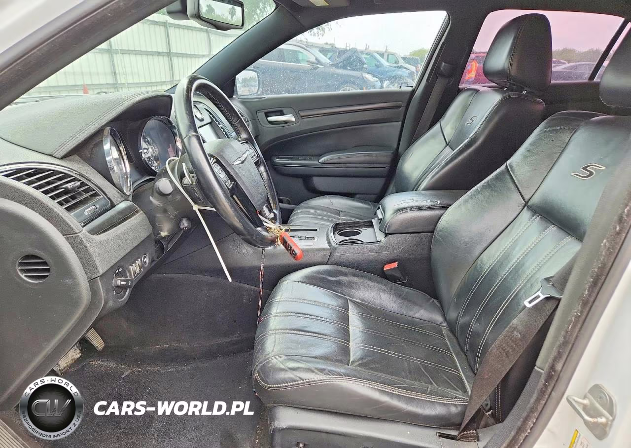 2012 Chrysler 300 S VIN:2C3CCADTXCH115627 - 7