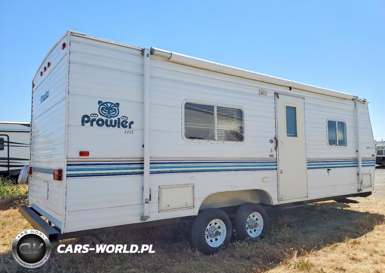 2003 Fleetwood Prowler Camper VIN:1EC1J252031589681 - 4