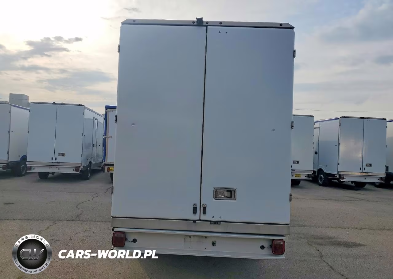 2020 Ford Transit Delivery Truck VIN:1FDBW5Z88LKB52495 - 6