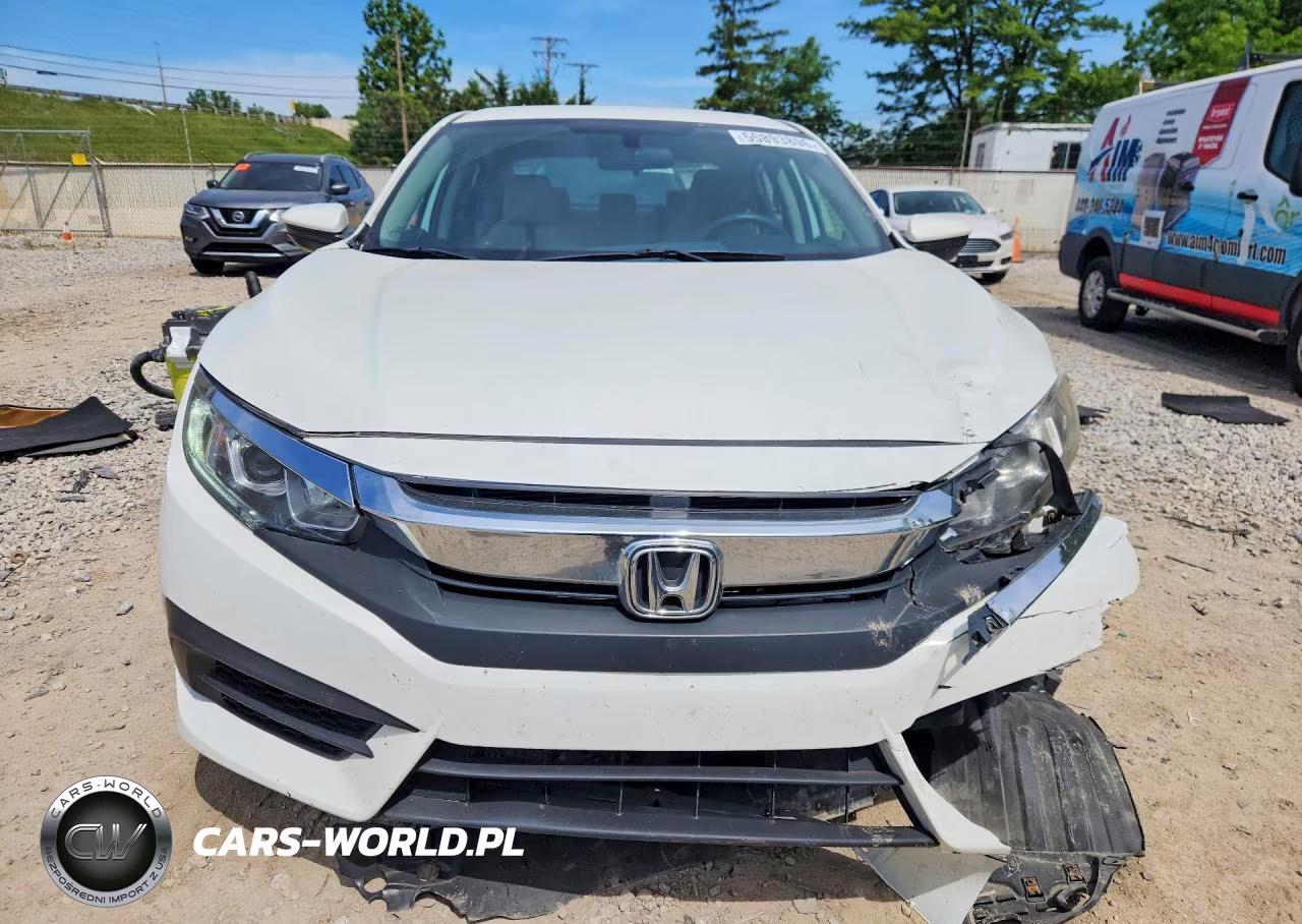 2018 Honda Civic Lx VIN:19XFC2F58JE017511 - 5