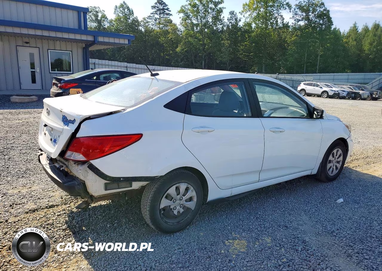 2015 Hyundai Accent Gls VIN:KMHCT4AE6FU799463 - 3
