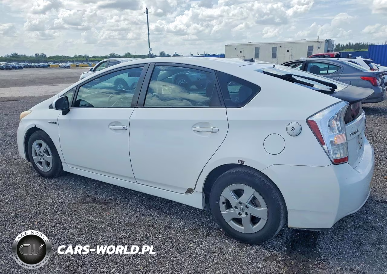 2011 Toyota Prius Two VIN:JTDKN3DU6B5269148 - 2