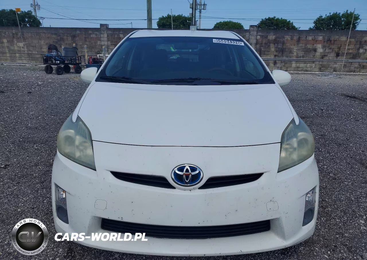 2011 Toyota Prius Two VIN:JTDKN3DU6B5269148 - 5