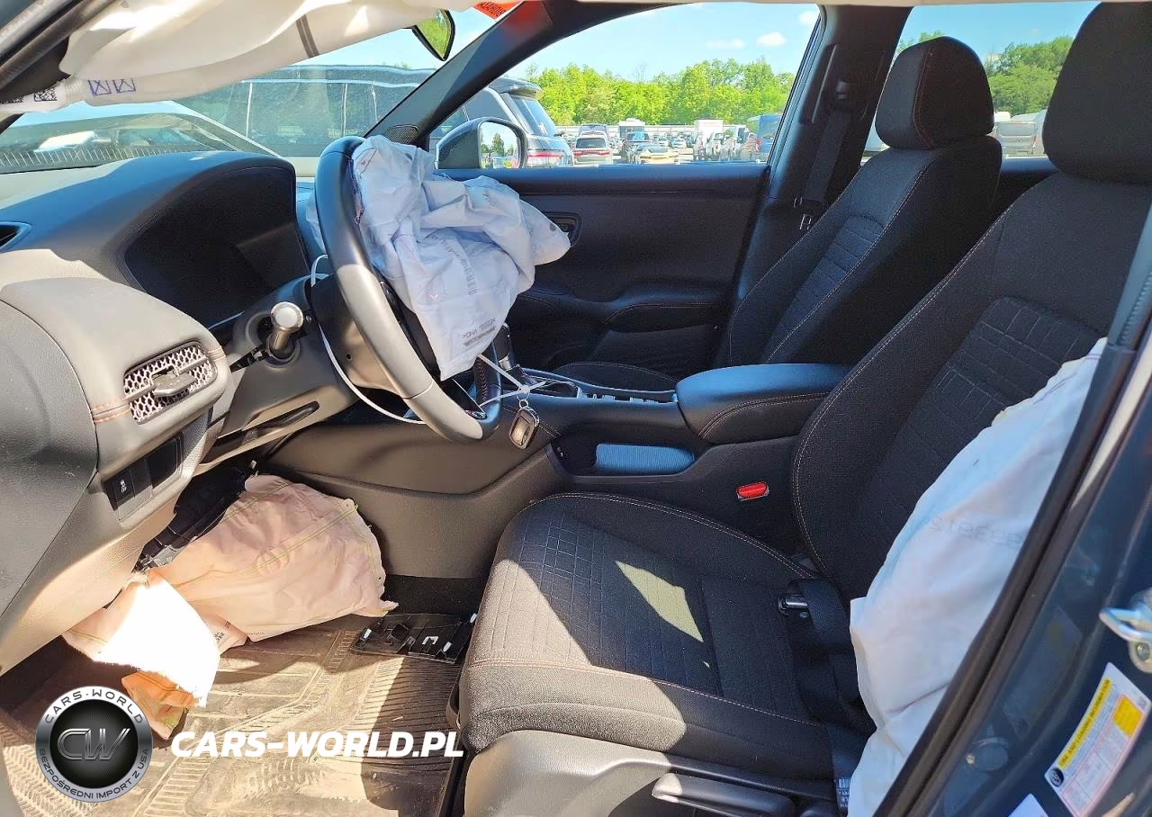 2025 Honda Hr-V Sport VIN:3CZRZ2H57SM721600 - 7