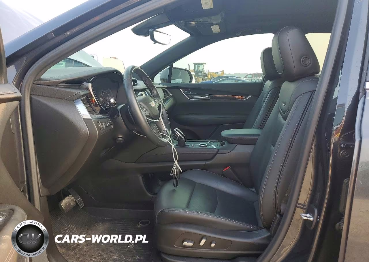 2022 Cadi Xt5 Premiu VIN:1GYKNCRS2NZ165237 - 7