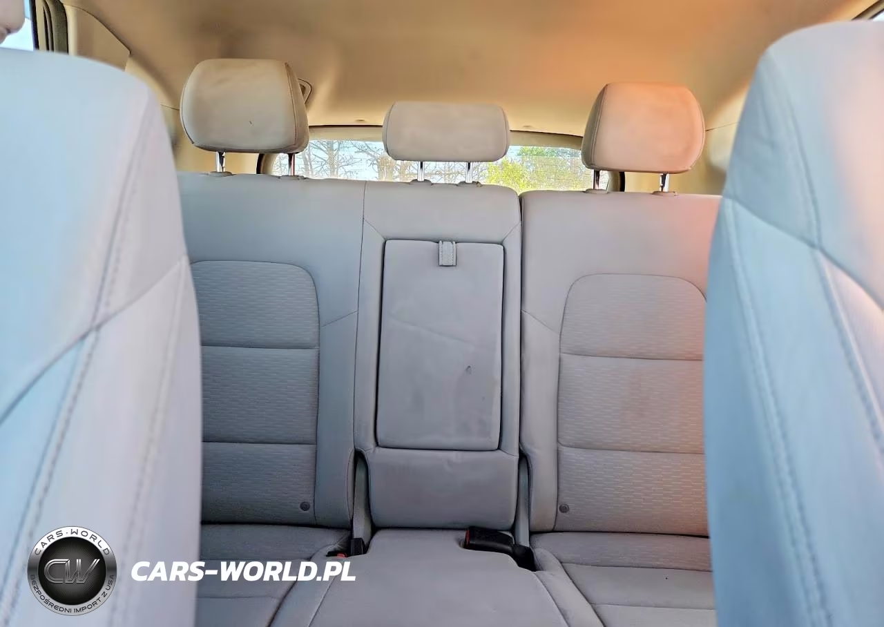 2019 Hyundai Tucson Sel VIN:KM8J3CAL3KU841906 - 10