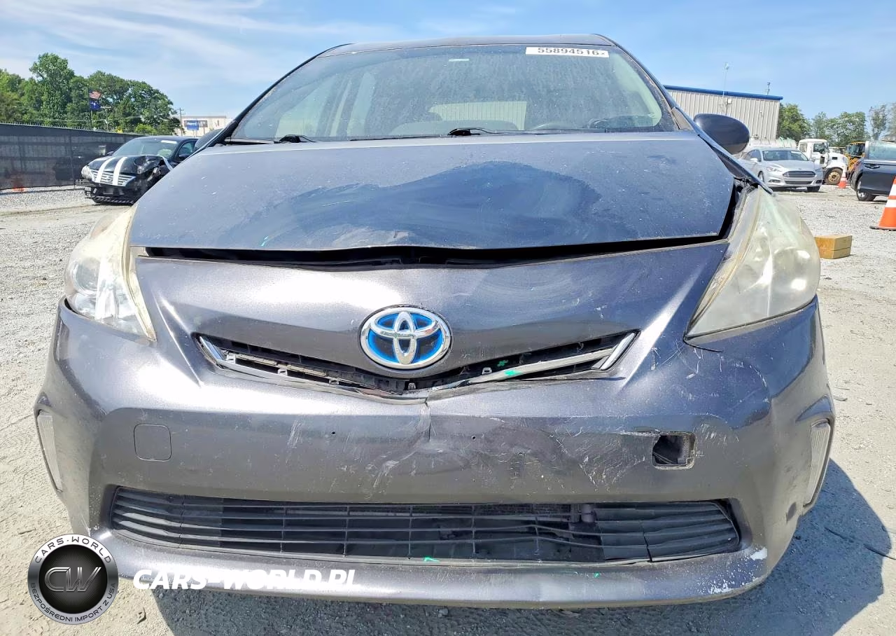 2013 Toyota Prius V Three VIN:JTDZN3EU0D3269108 - 5