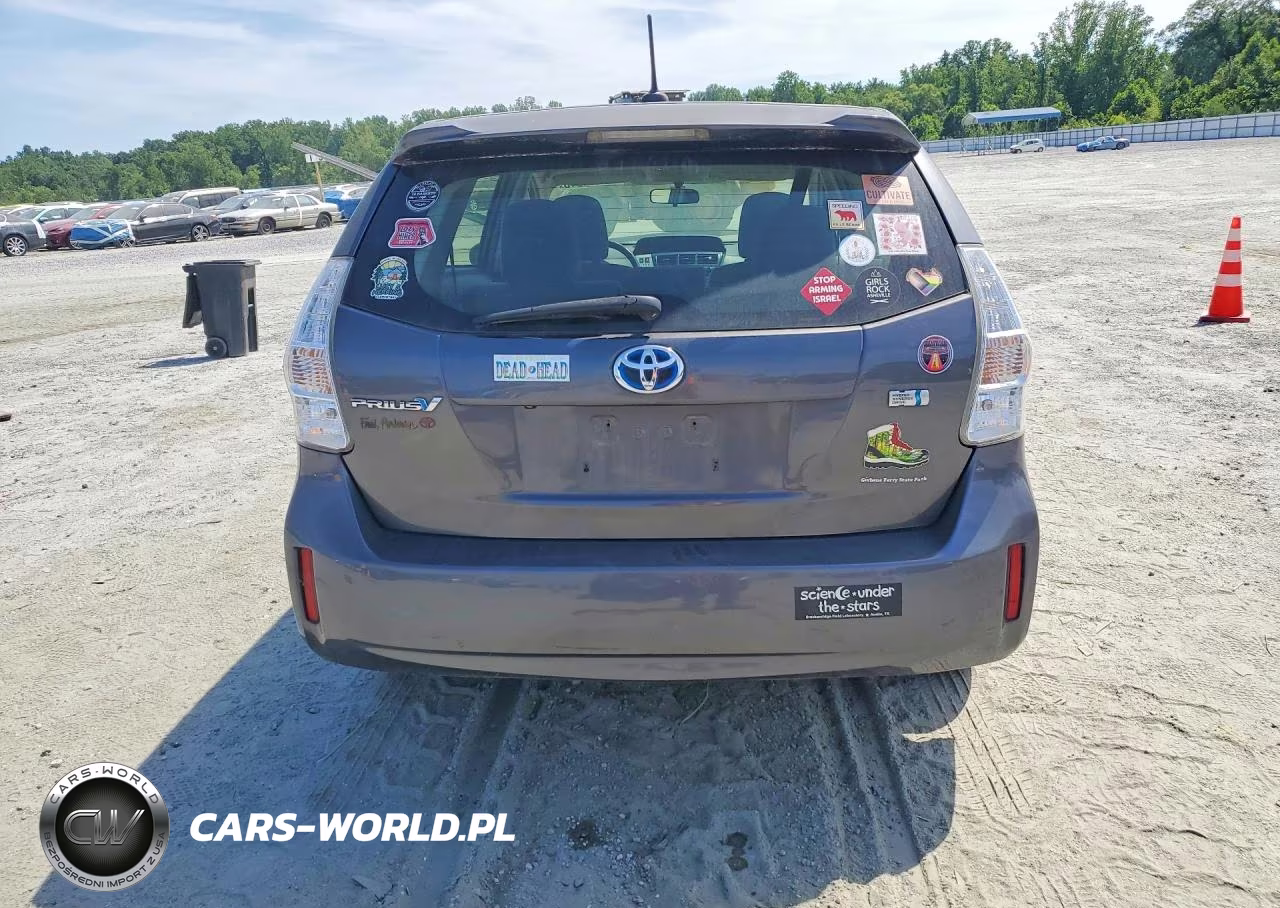 2013 Toyota Prius V Three VIN:JTDZN3EU0D3269108 - 6