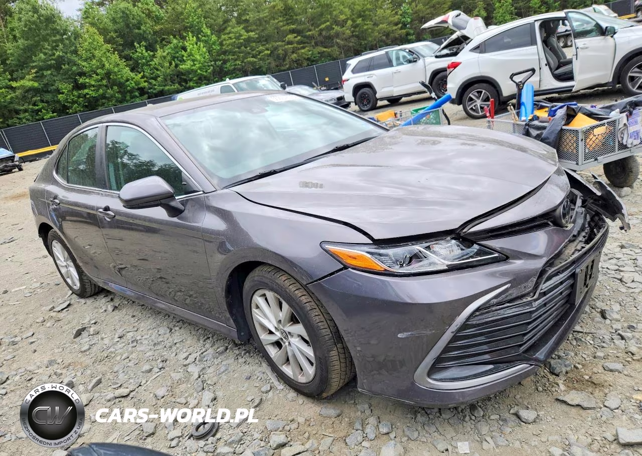 2021 Toyota Camry Le VIN:4T1C11AK5MU539465 - 4
