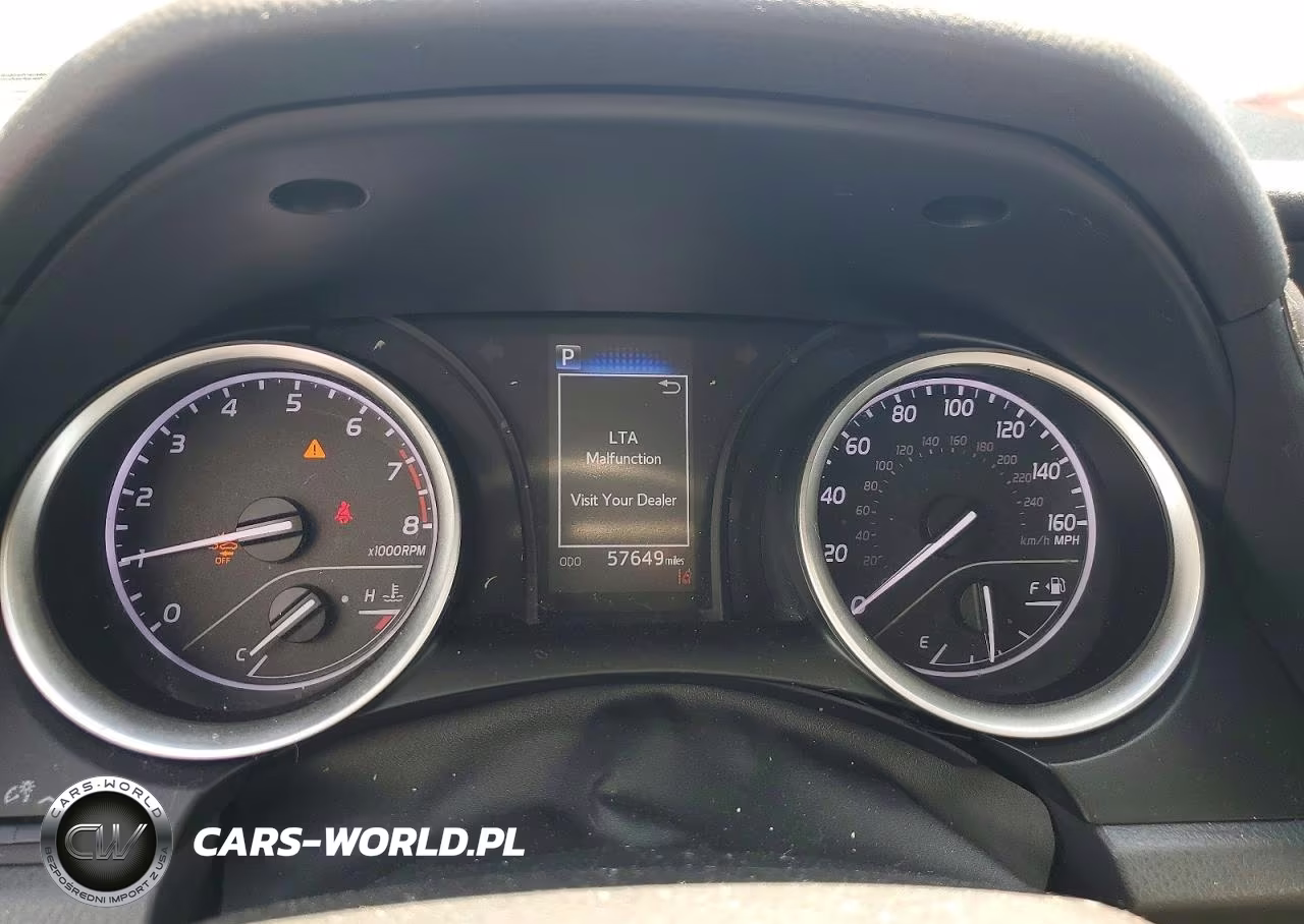 2021 Toyota Camry Le VIN:4T1C11AK5MU539465 - 9