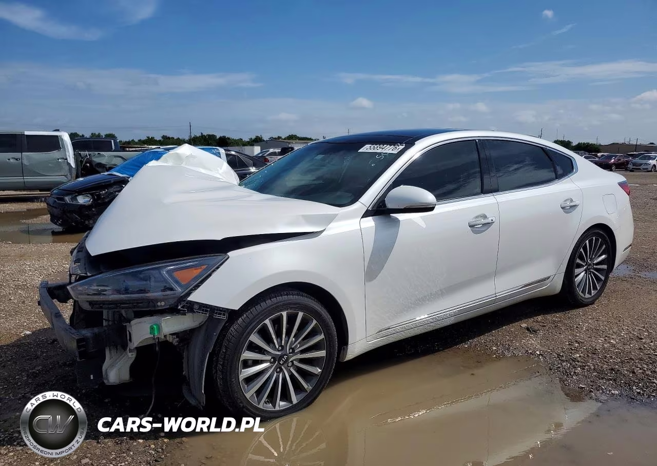2017 Kia Cadenza Premium – zdjęcie 1 z 12