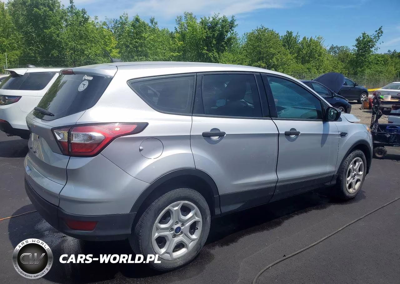 2017 Ford Escape S VIN:1FMCU0F7XHUD54498 - 3