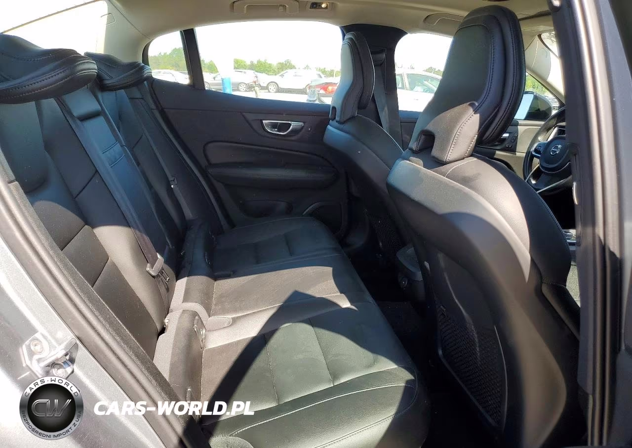 2021 Volvo S60 T5 VIN:7JR102TZ5MG118683 - 10