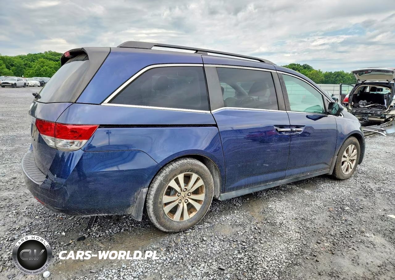2014 Honda Odyssey Exl VIN:5FNRL5H68EB015312 - 3