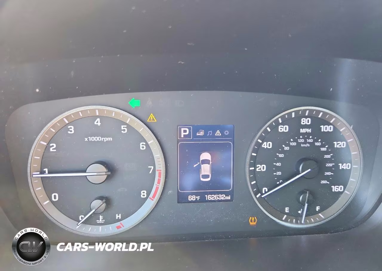 2015 Hyundai Sonata Sport VIN:5NPE34AF1FH180642 - 9