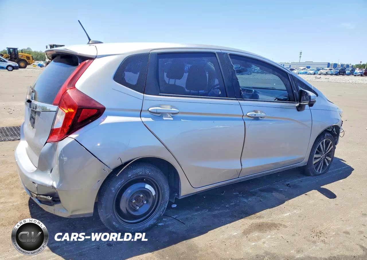 2018 Honda Fit Ex VIN:3HGGK5H94JM732916 - 3