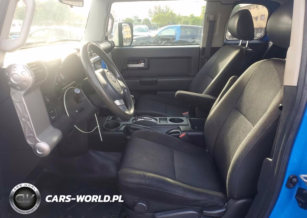 2007 Toyota Fj Cruiser Base VIN:JTEBU11F270097746 - 7