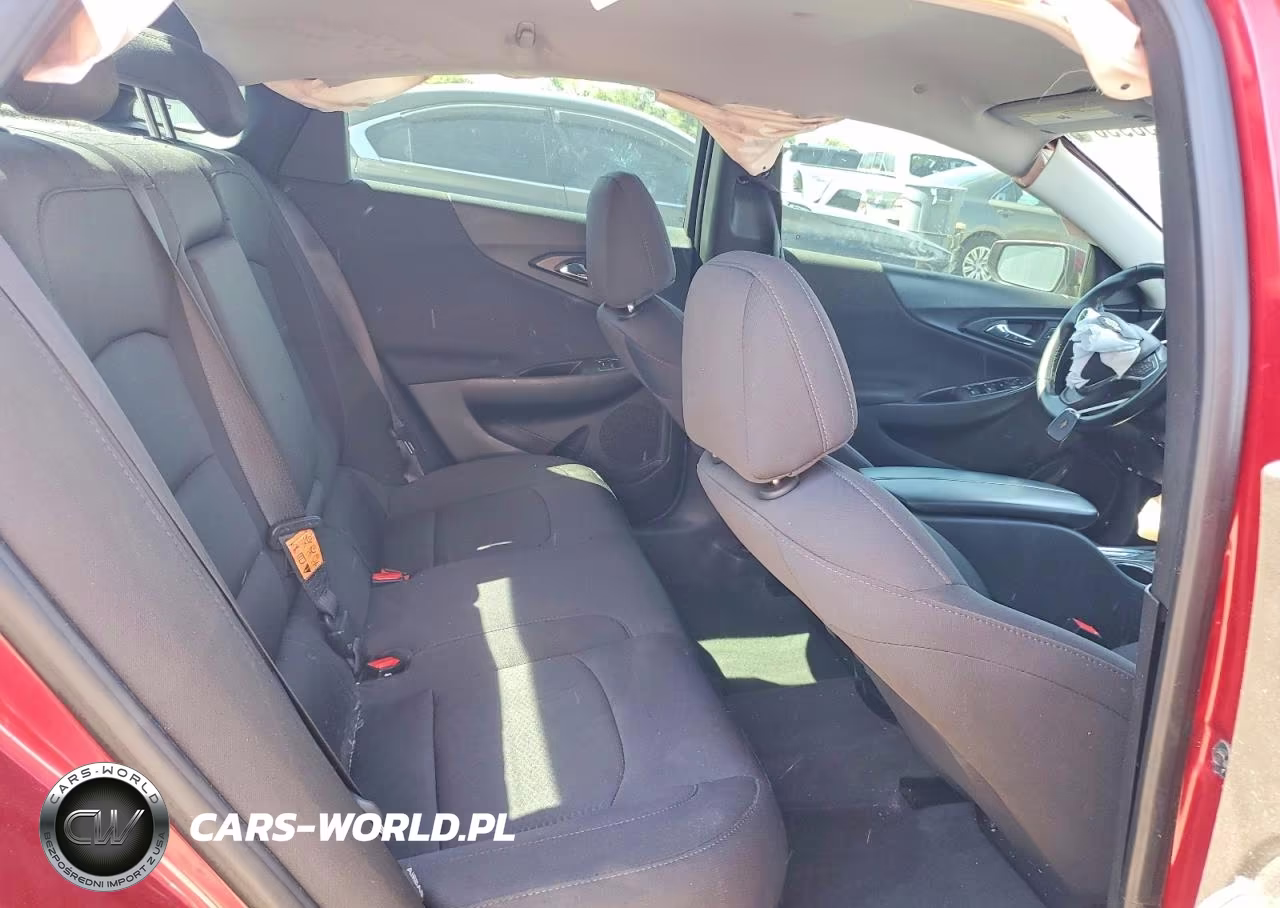 2017 Chevrolet Malibu Lt VIN:1G1ZE5ST8HF275260 - 10
