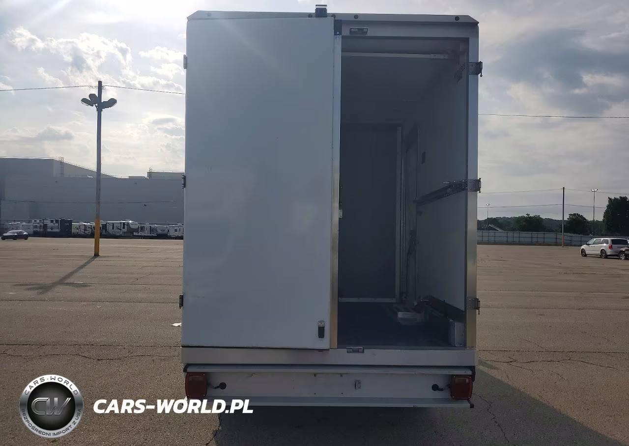 2021 Ford Transit Delivery Truck VIN:1FDBW5Z89MKA79929 - 6