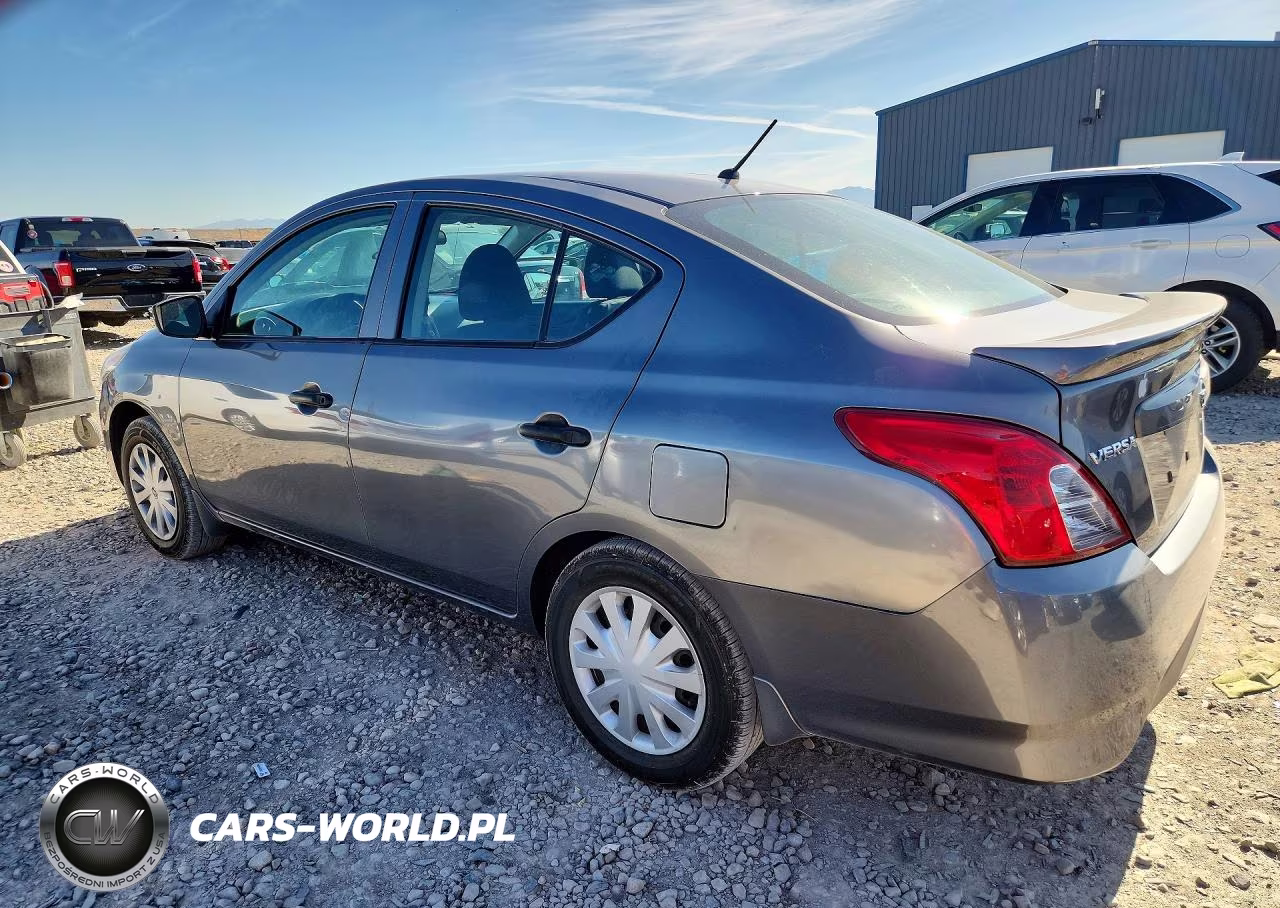 2018 Nissan Versa S Plus VIN:3N1CN7AP2JL854367 - 2