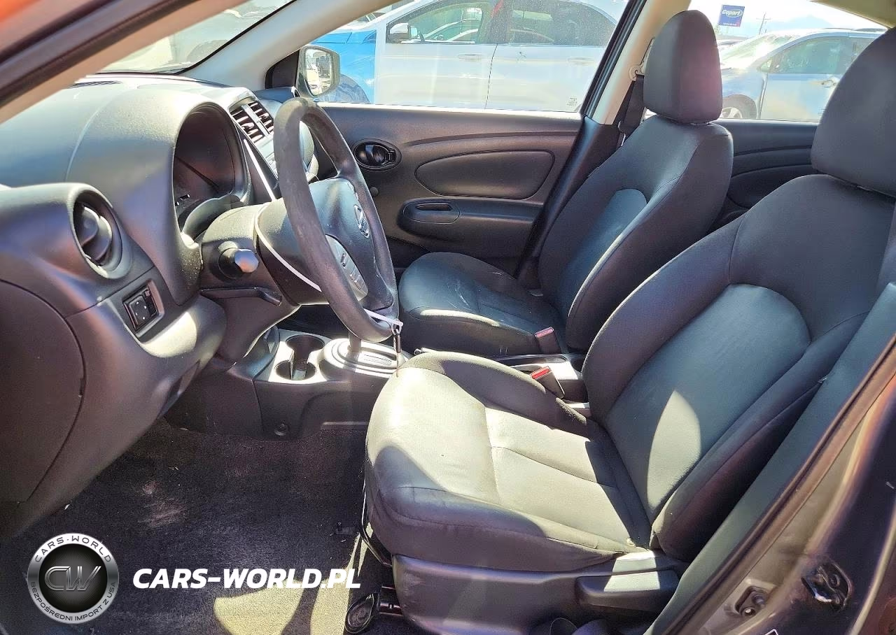 2018 Nissan Versa S Plus VIN:3N1CN7AP2JL854367 - 7