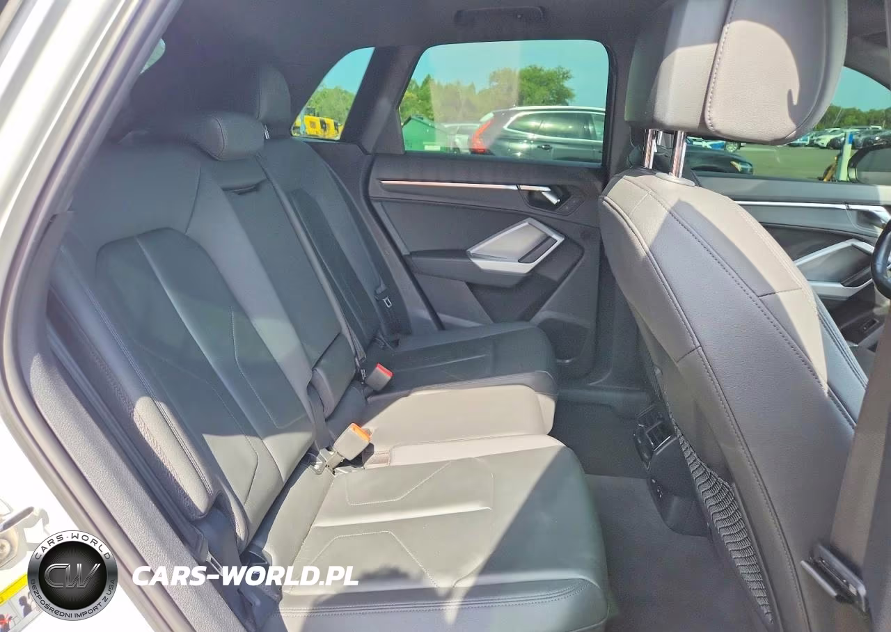 2021 Audi Q3 Premium 40 VIN:WA1AUCF39M1091596 - 11