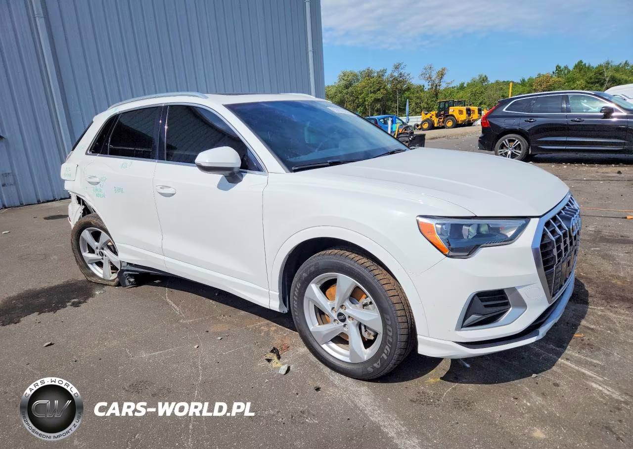 2021 Audi Q3 Premium 40 VIN:WA1AUCF39M1091596 - 4