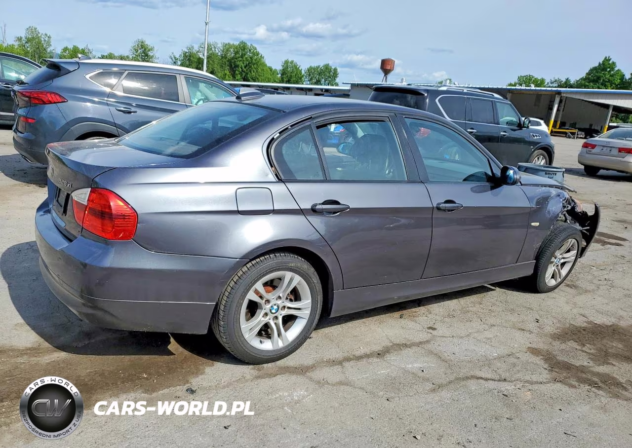 2008 BMW 328Xi VIN:WBAVC73548KX90106 - 3