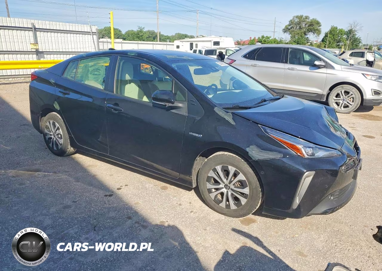 2021 Toyota Prius Xle Awd-E VIN:JTDL9MFU4M3025976 - 4