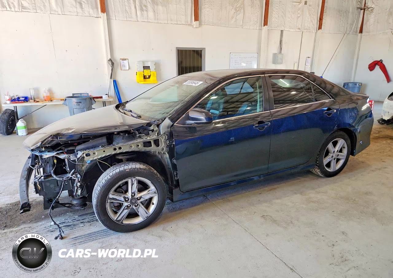 2012 Toyota Camry Se – zdjęcie 1 z 12