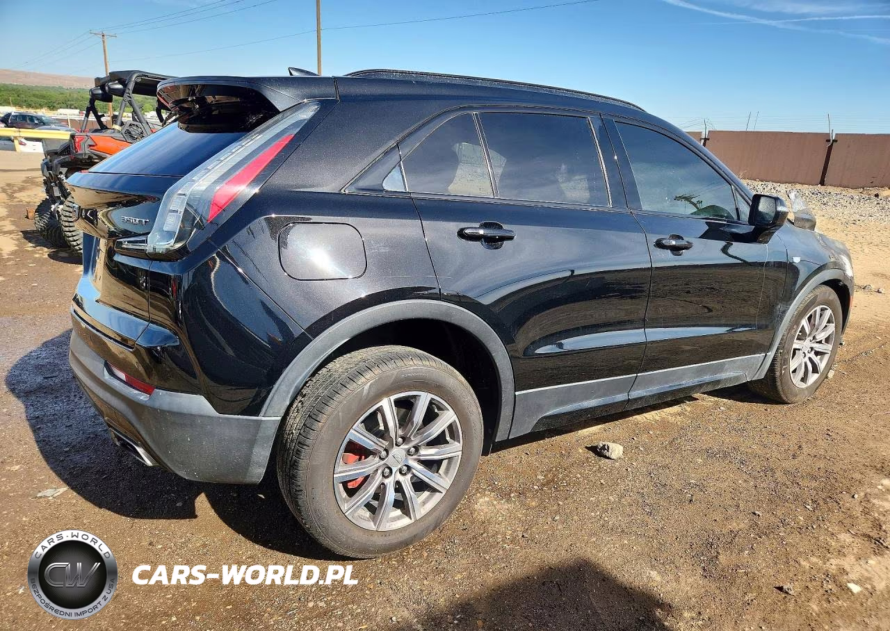 2021 Cadillac Xt4 Sport VIN:1GYFZFR42MF064028 - 3