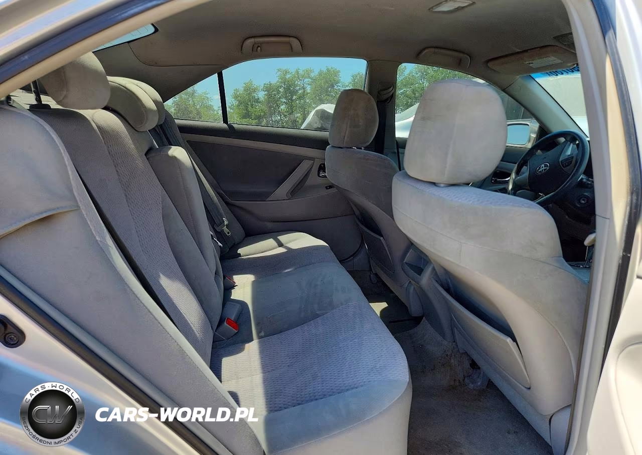 2010 Toyota Camry Le VIN:4T1BF3EK2AU075176 - 10