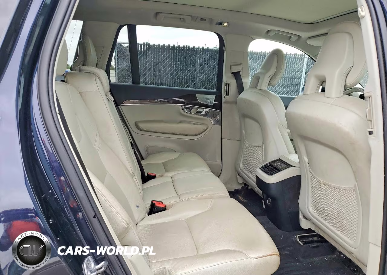 2016 Volvo Xc90 T6 VIN:YV4A22PK5G1091320 - 11