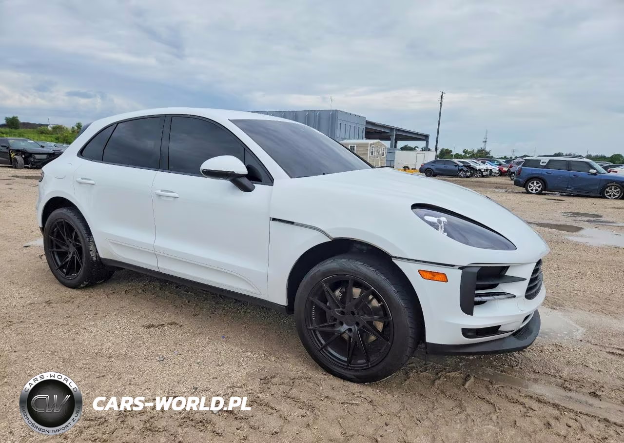 2020 Porsche Macan VIN:WP1AA2A59LLB10246 - 4