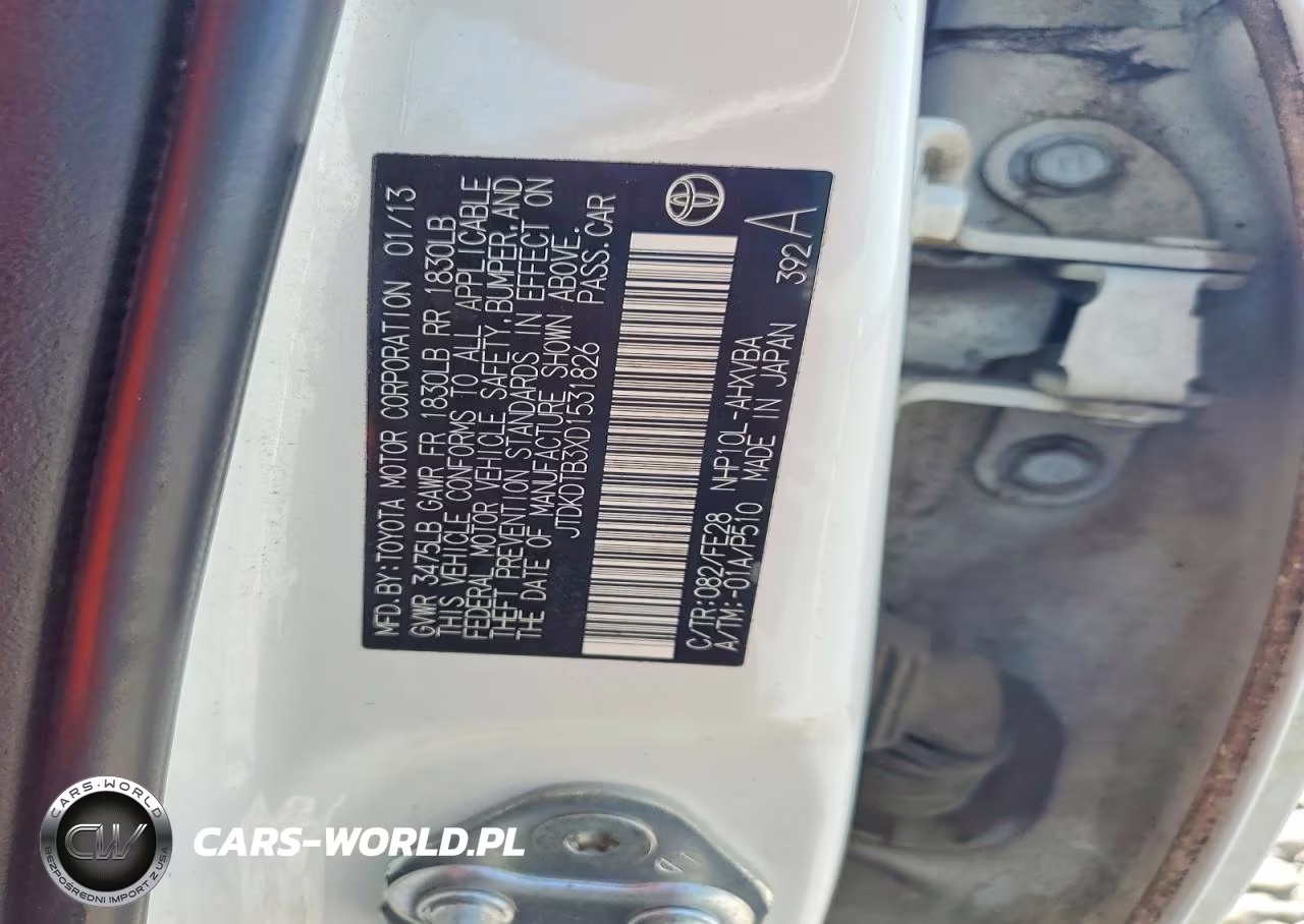 2013 Toyota Prius C One VIN:JTDKDTB3XD1531826 - 13